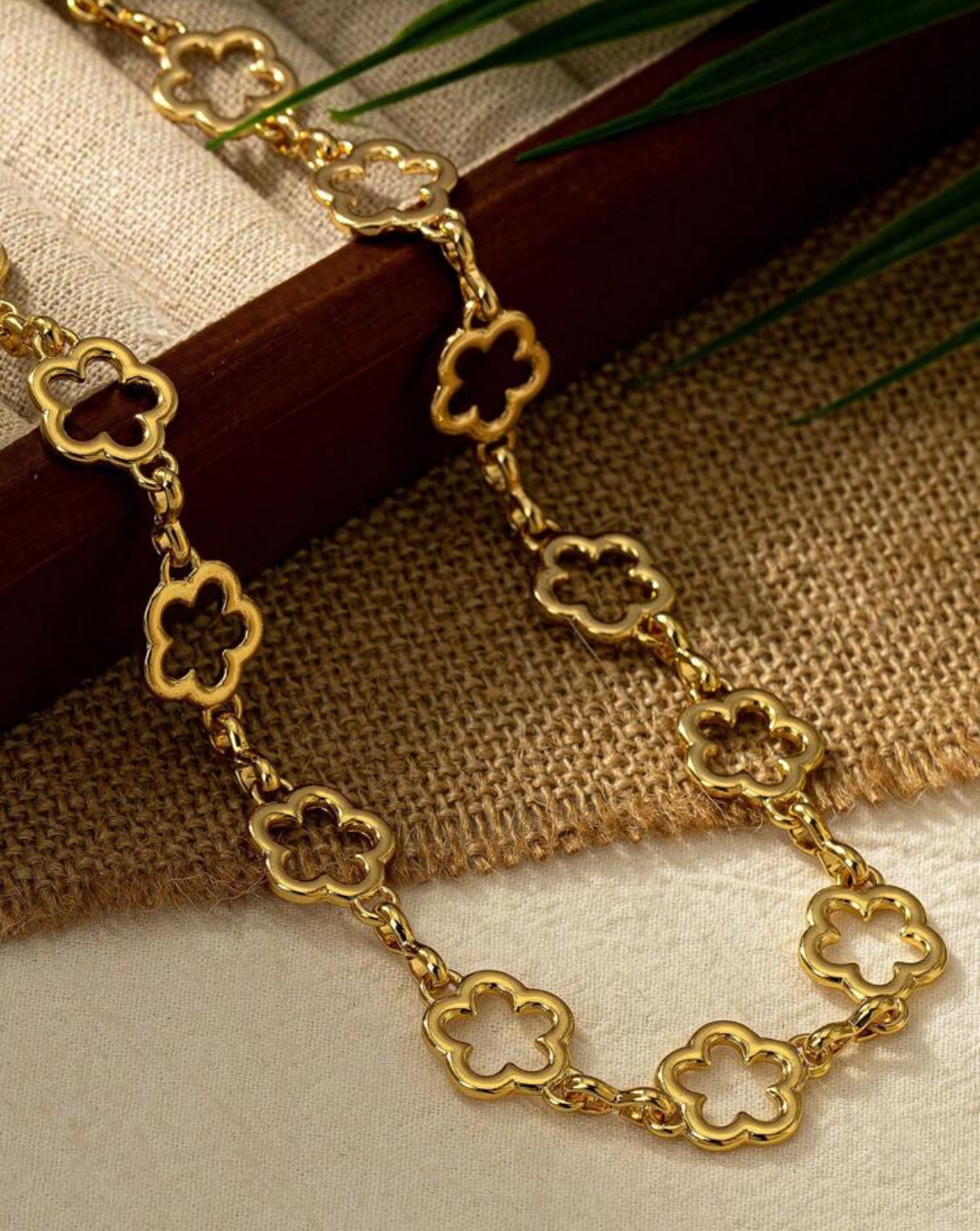 Luxe Clover Chain